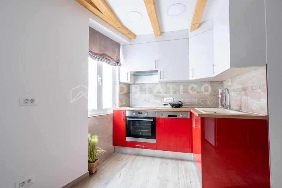 Appartamento u Rovignu, 58m², 2 sobe
