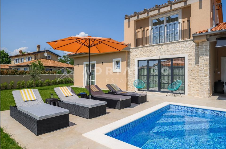 Kuća u Kanfanaru, 186m², 4 sobe, slika 4