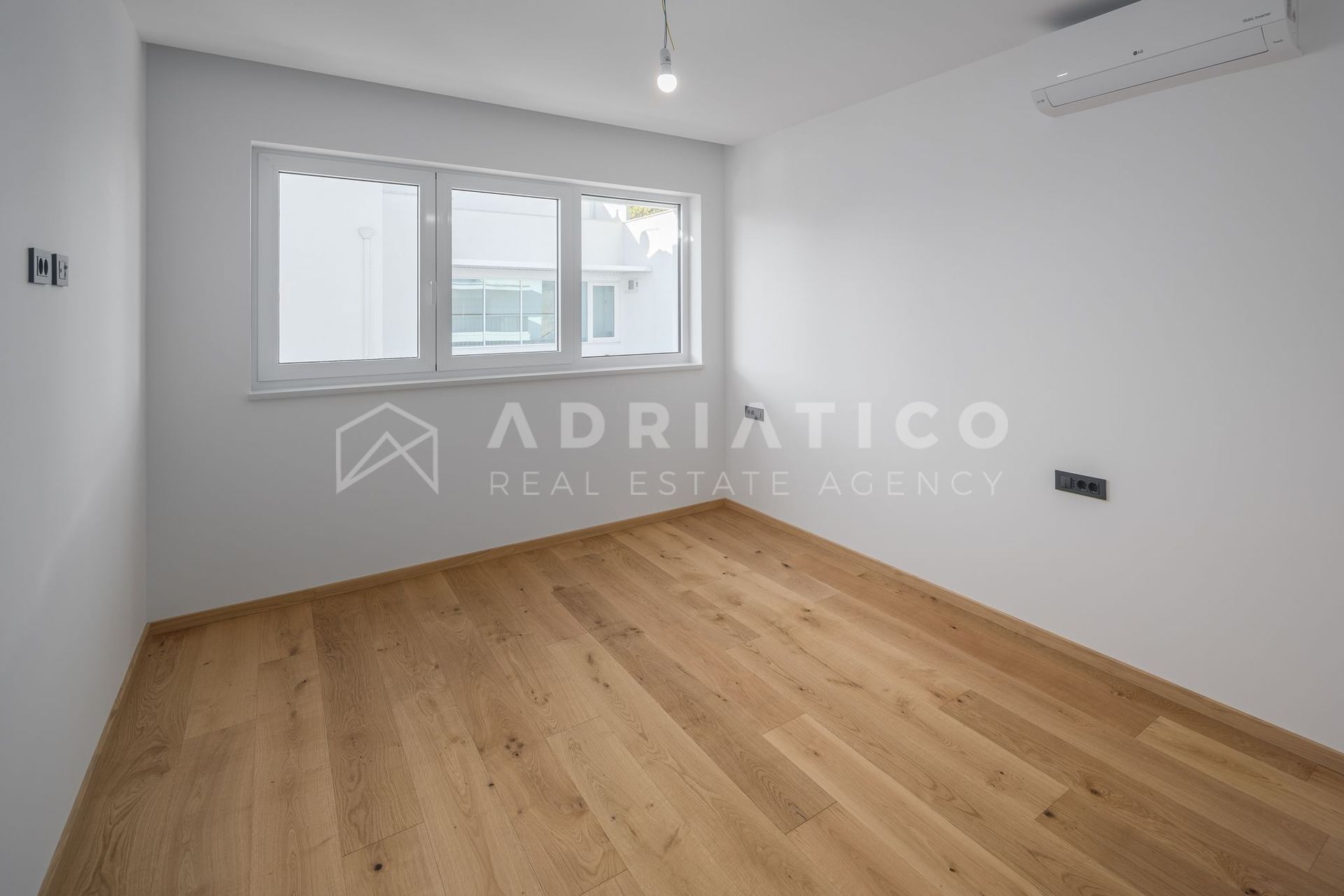 Appartamento u Rovignu, 180m², 4 sobe, slika 4