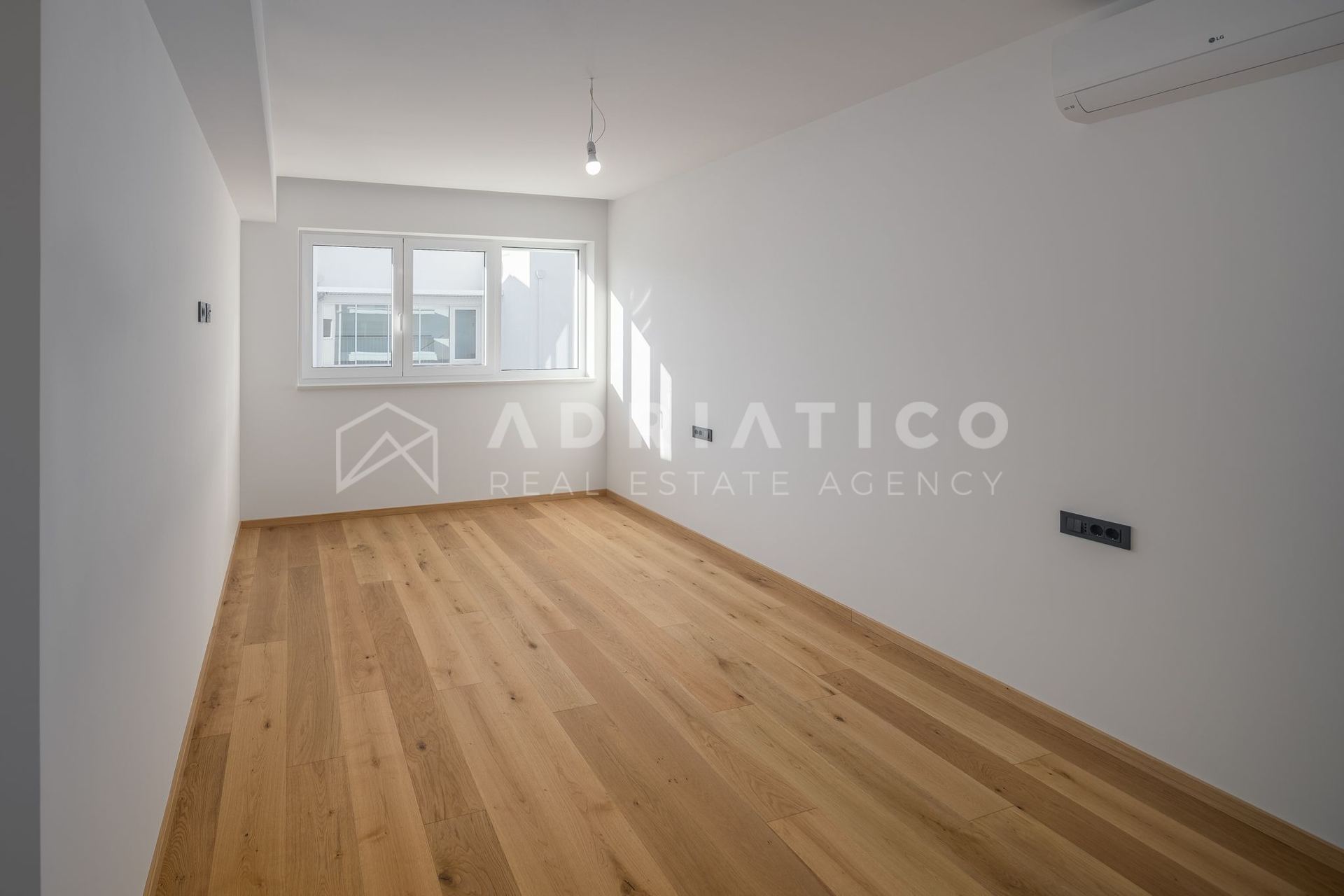 Appartamento u Rovignu, 180m², 4 sobe, slika 5