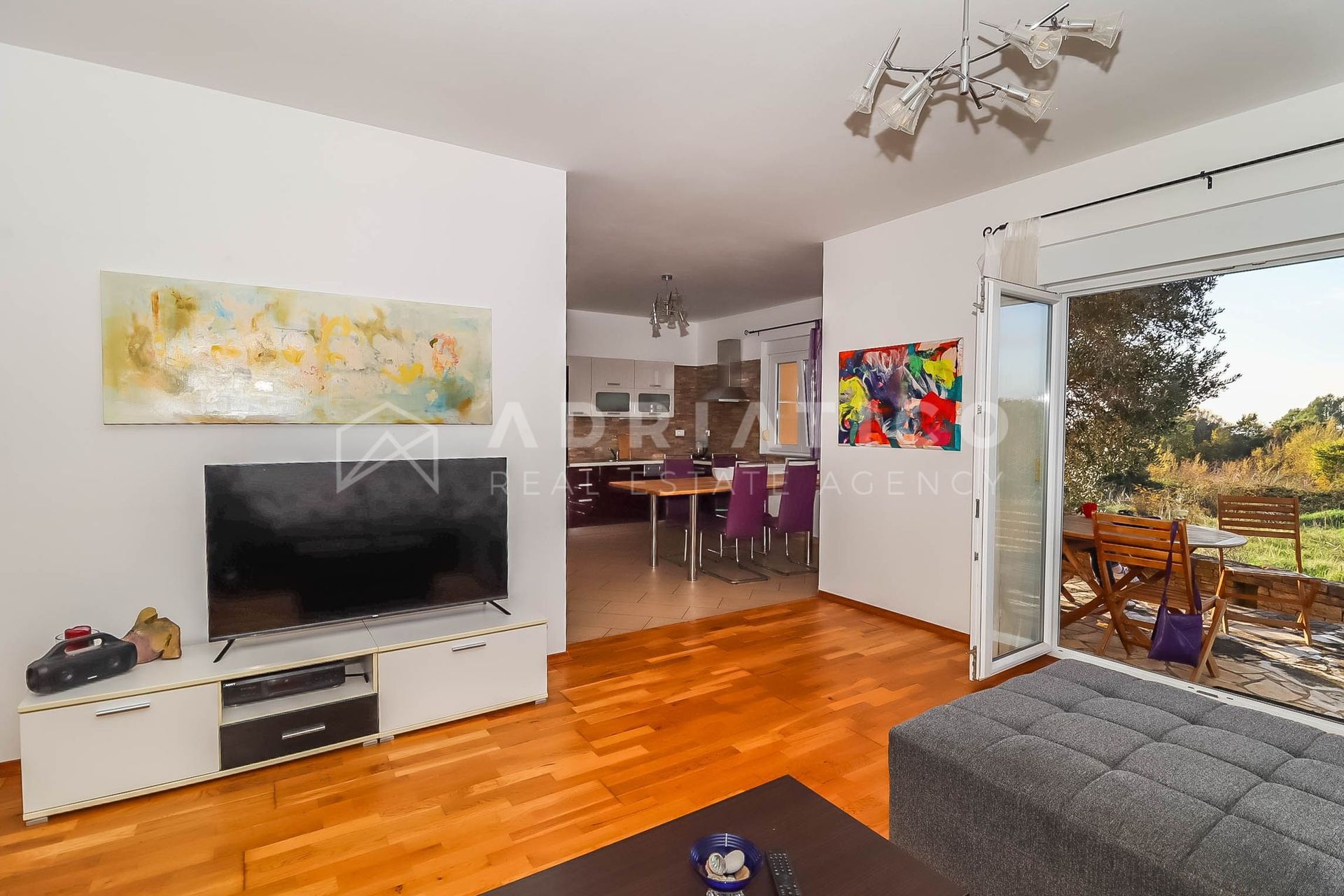 Casa u Vodnjanu, 110m², 3 sobe, slika 3