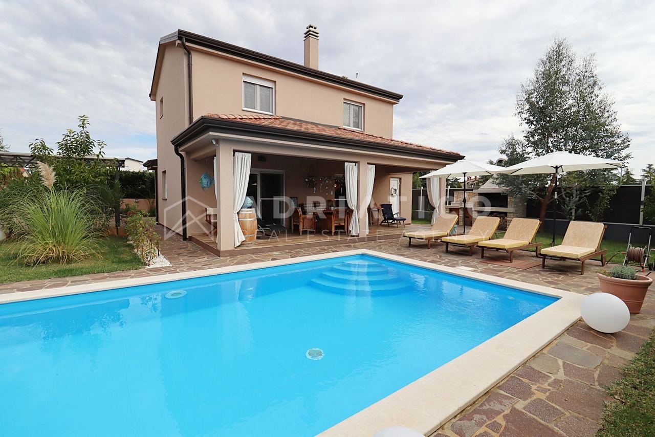 Kuća u Kanfanaru, 142m², 3 sobe, slika 2