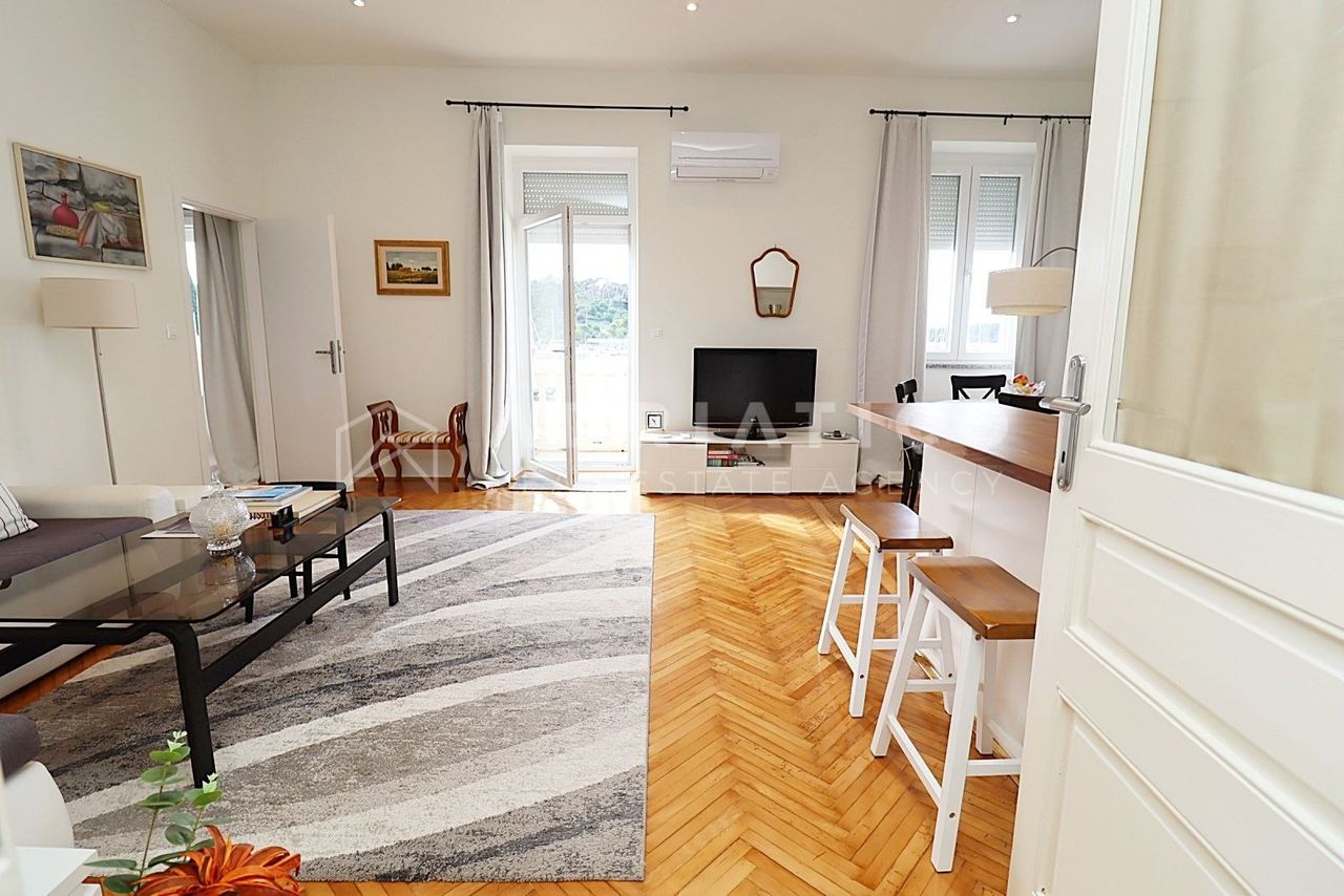 Appartamento u Rovignu, 110m², 2 sobe, slika 2