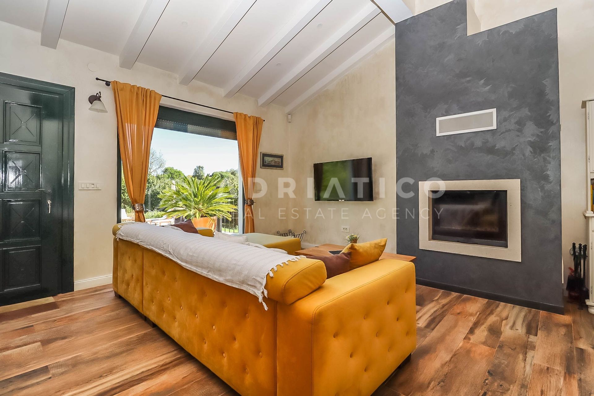 Kuća u Rovinju, 200m², 4 sobe, slika 5