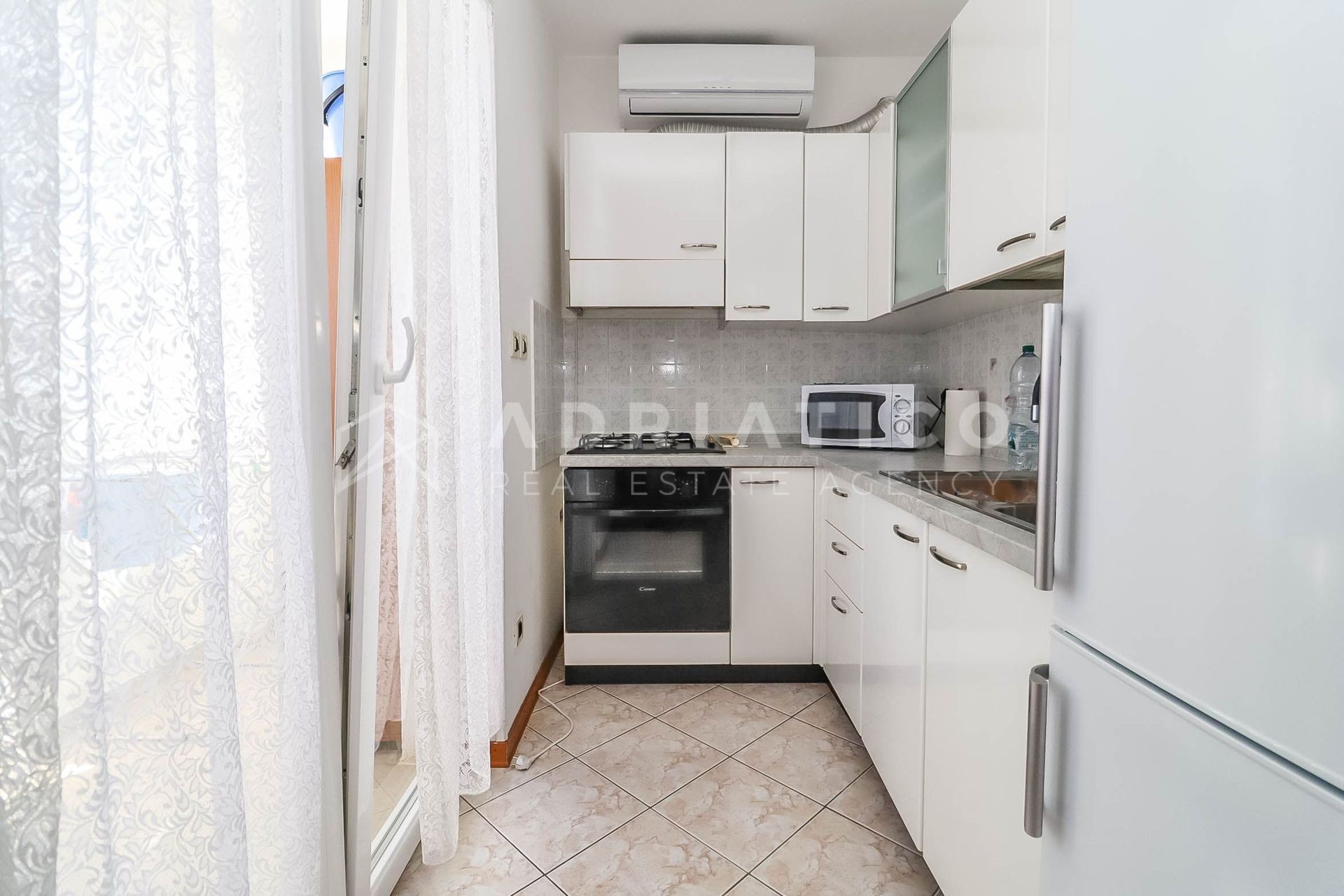 Appartamento u Rovignu, 47.2m², 1 soba, slika 3