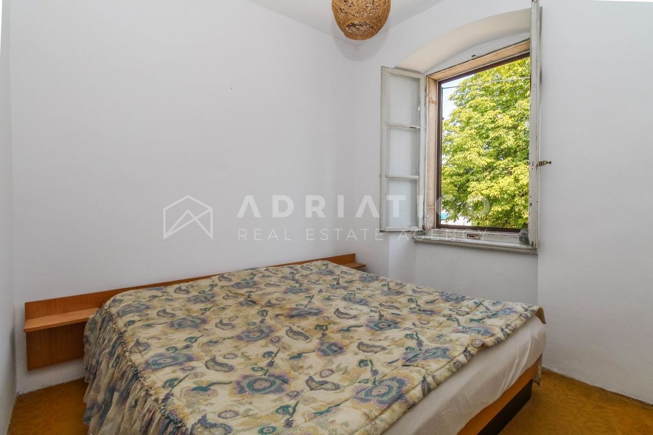 Kuća u Kanfanaru, 260m², 7 soba, slika 5