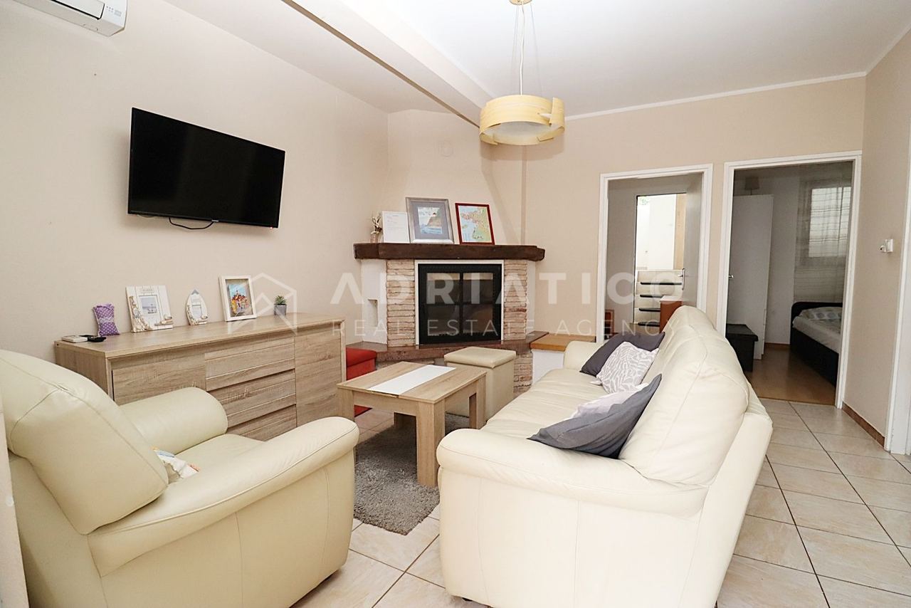Wohnung u Rovinju, 68.5m², 3 sobe