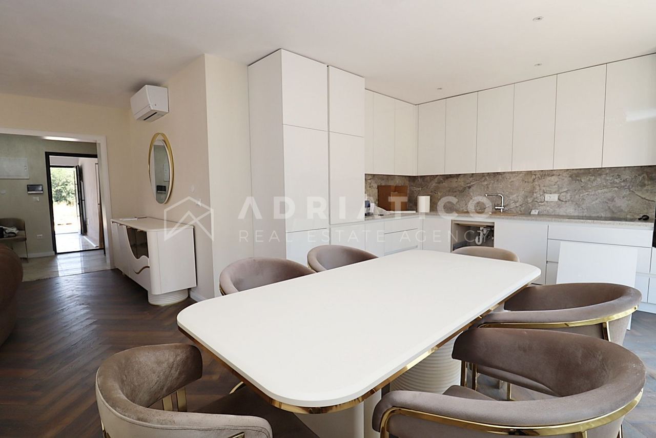 Wohnung u Rovinju, 119m², 3 sobe, slika 4