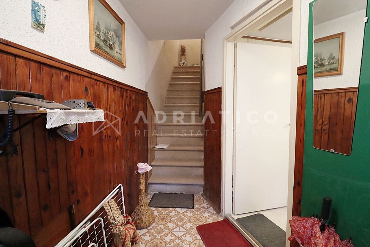 Kuća u Rovinju, 107m², 2 sobe, slika 2