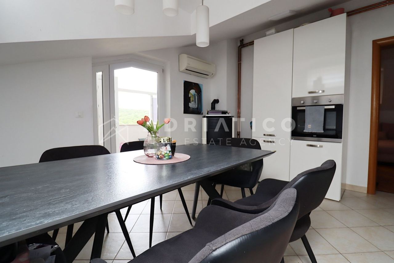Wohnung u Rovinju, 74m², 2 sobe, slika 5