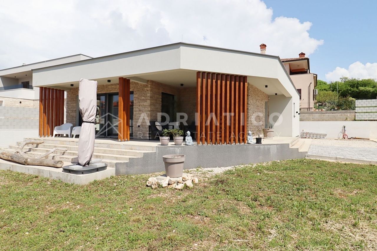 Kuća u Rovinju, 128m², 3 sobe, slika 2