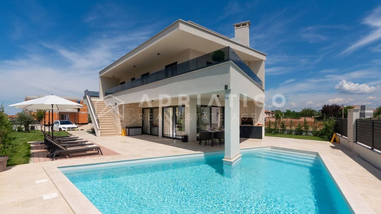 Kuća u Poreču, 220m², 3 sobe, slika 3