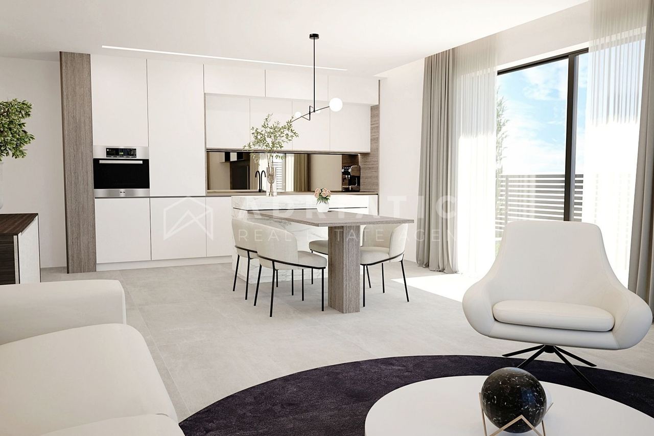 Apartment u Rovinju, 87m², 2 sobe