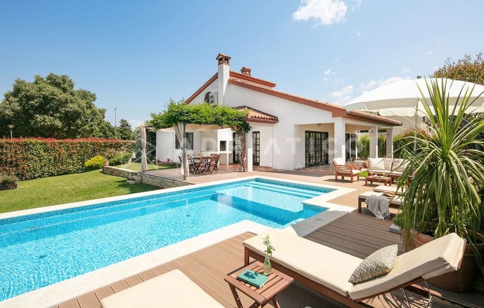 Kuća u Poreču, 330m², 4 sobe