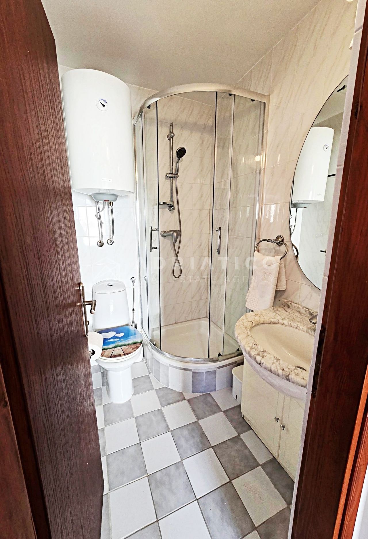 Wohnung u Rovinju, 18m², 1 soba, slika 3