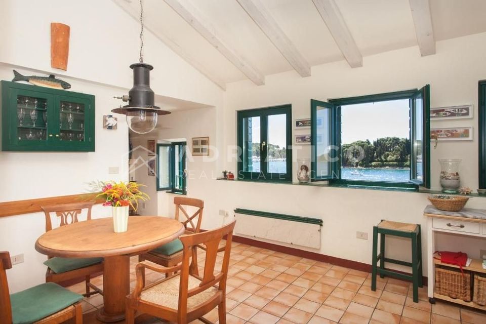 Appartamento u Rovignu, 98.3m², 2 sobe