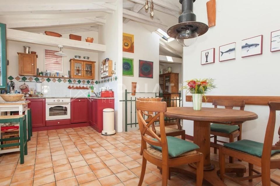 Appartamento u Rovignu, 98.3m², 2 sobe, slika 2