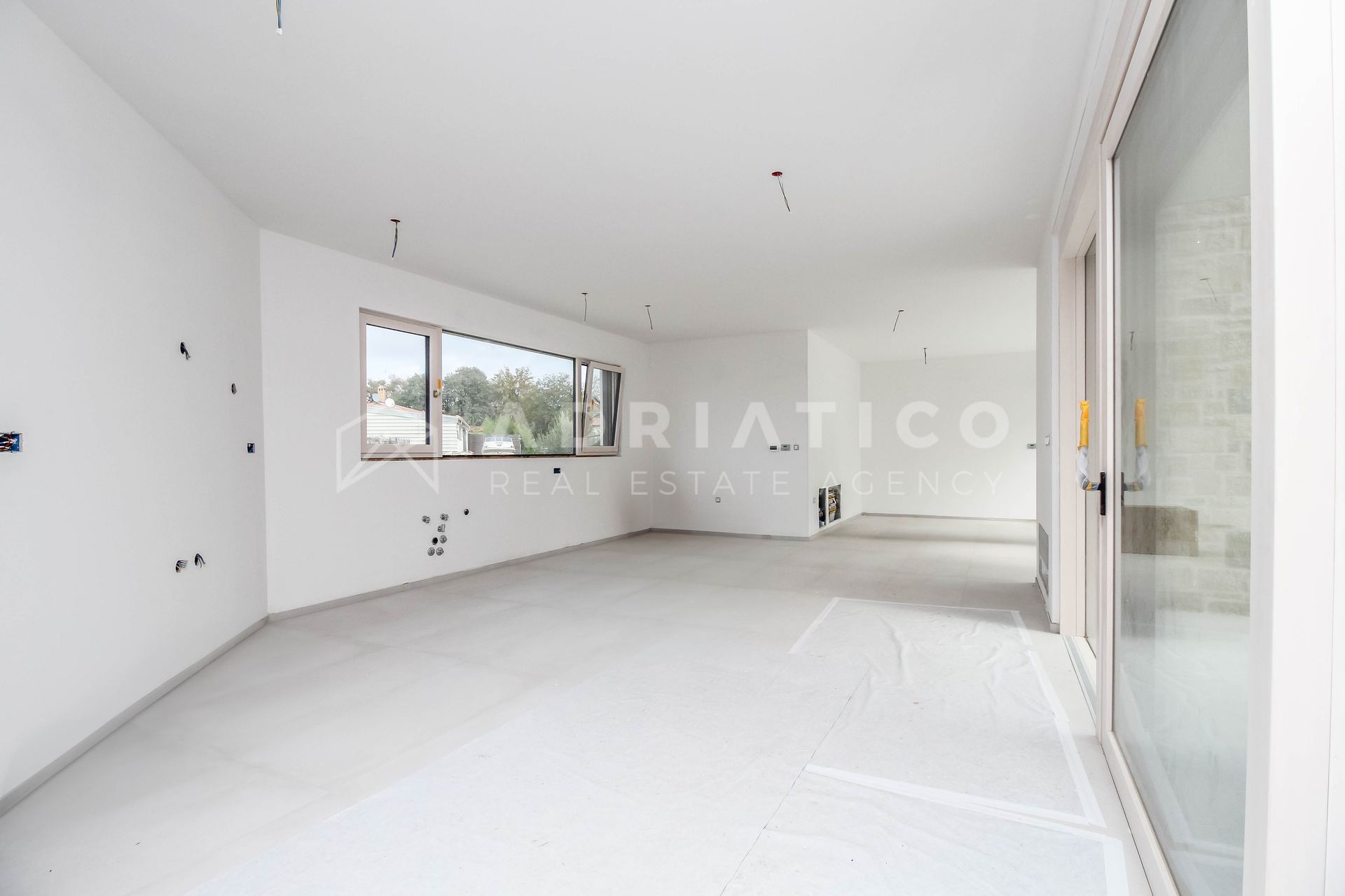Haus u Sveti Lovreču, 170m², 3 sobe, slika 4