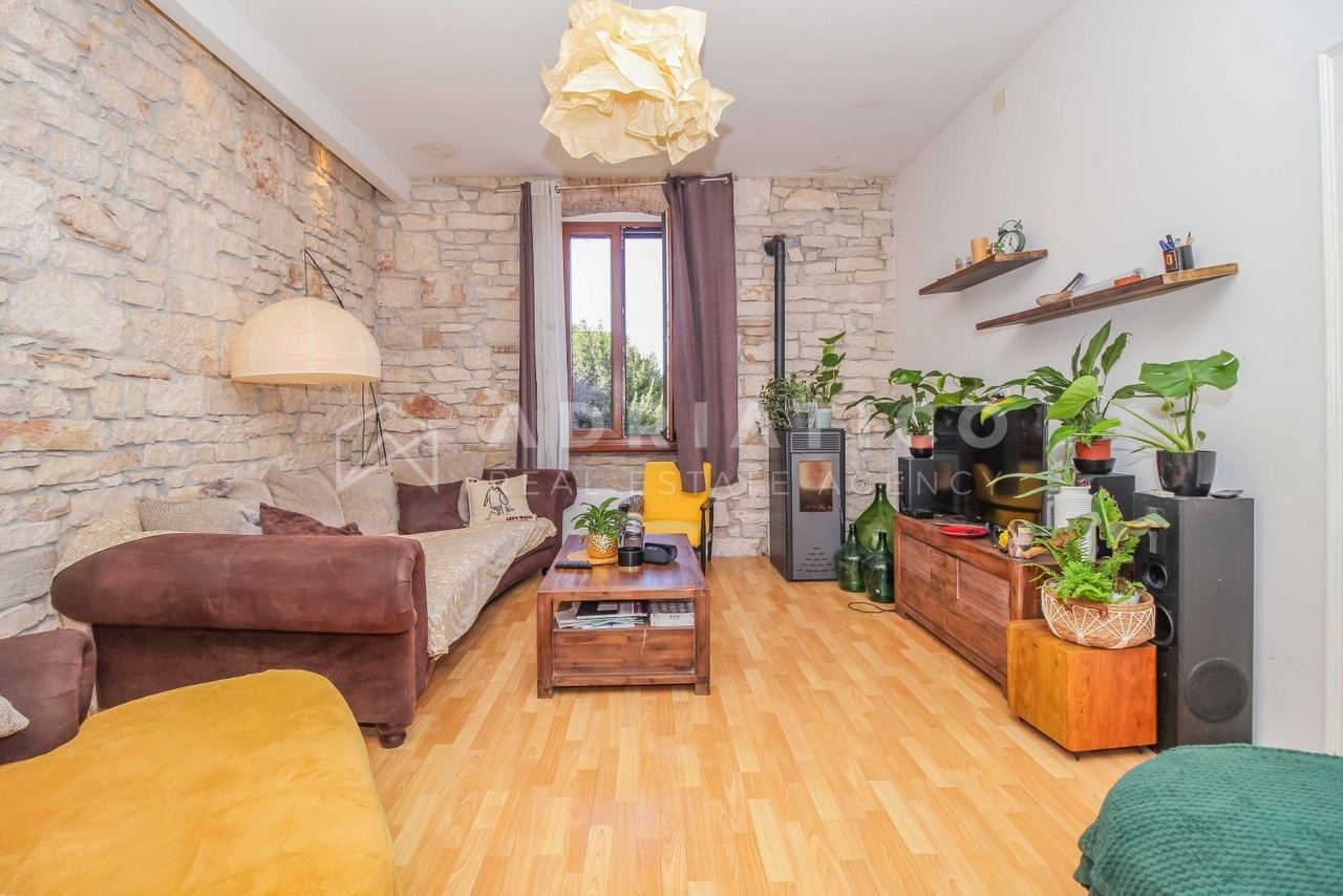 Apartment u Rovinju, 95m², 2 sobe