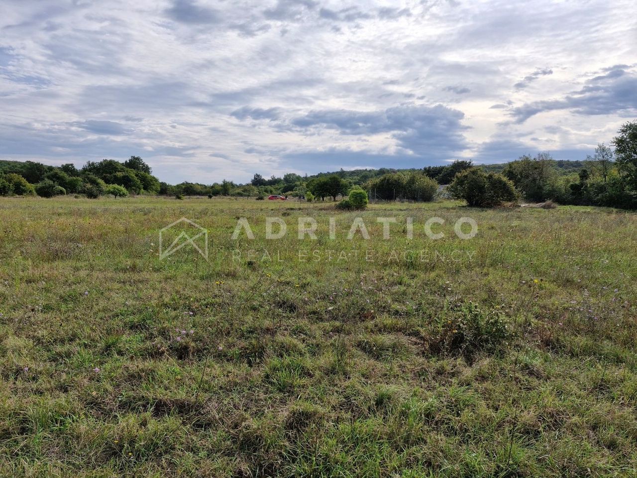 Zemljište u Rovinju, 9982m², slika 3