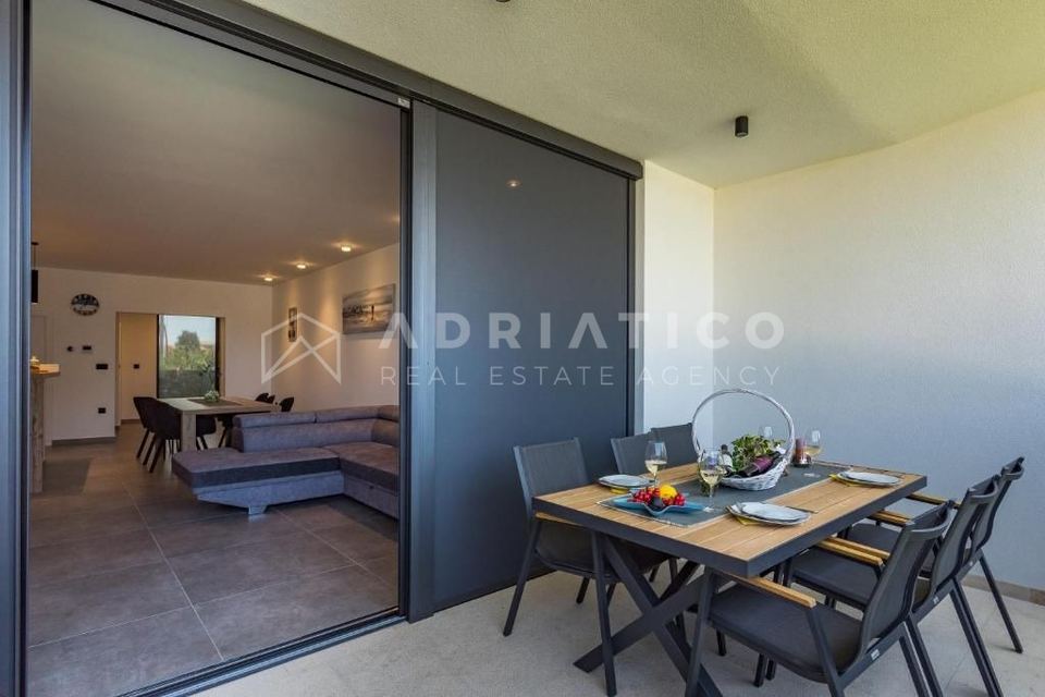 Wohnung u Fažani, 120m², 2 sobe, slika 3