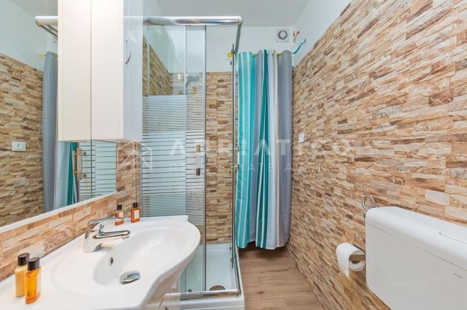 Casa u Rovignu, 95m², 3 sobe, slika 5