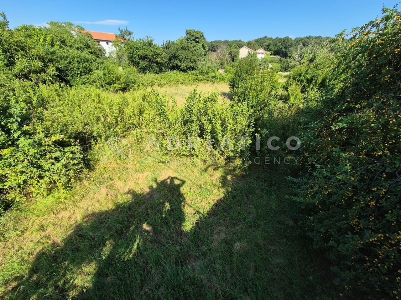 Grundstück u Kanfanaru, 1154m², slika 3