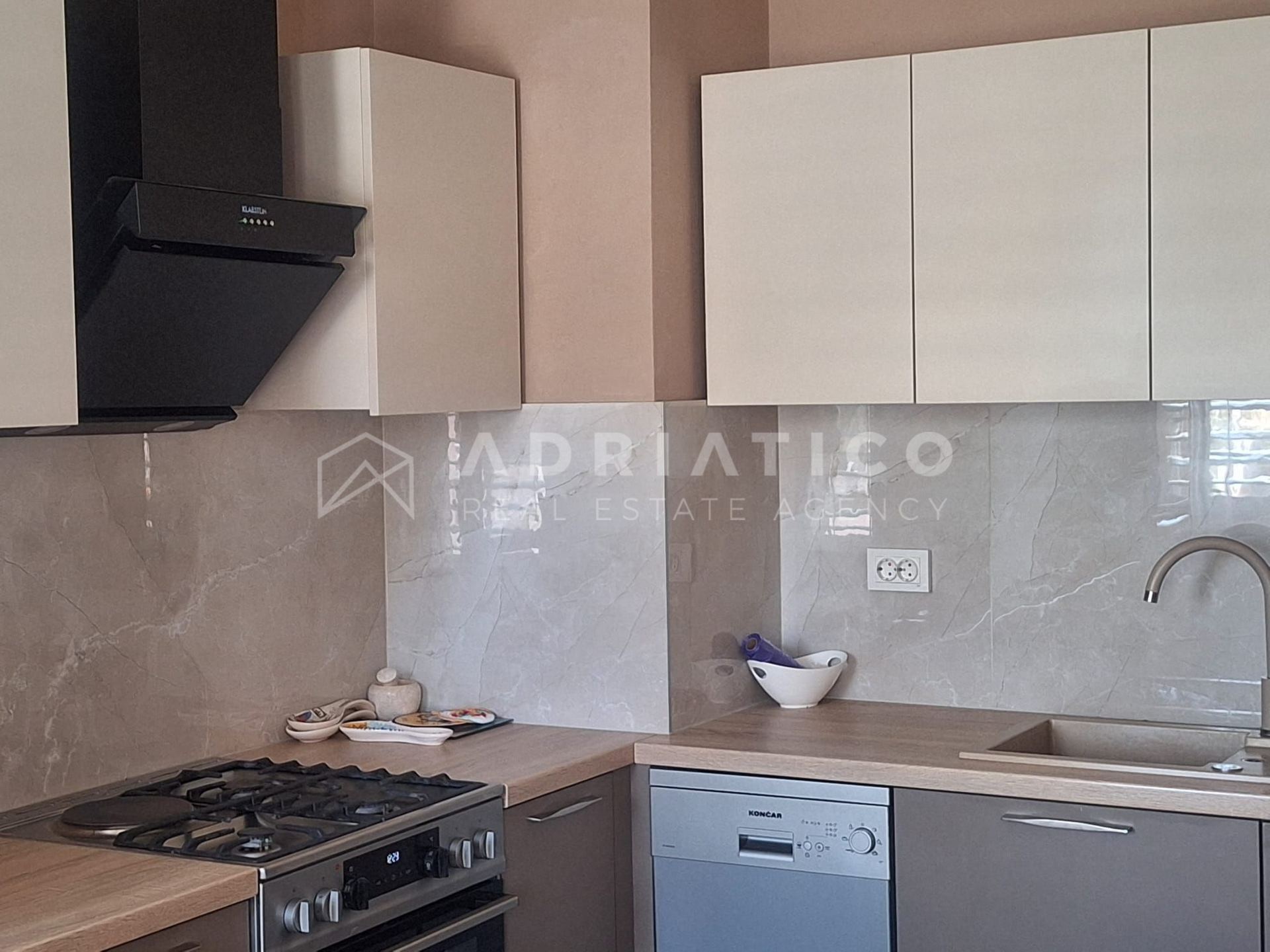 Appartamento u Rovignu, 81m², 2 sobe, slika 2