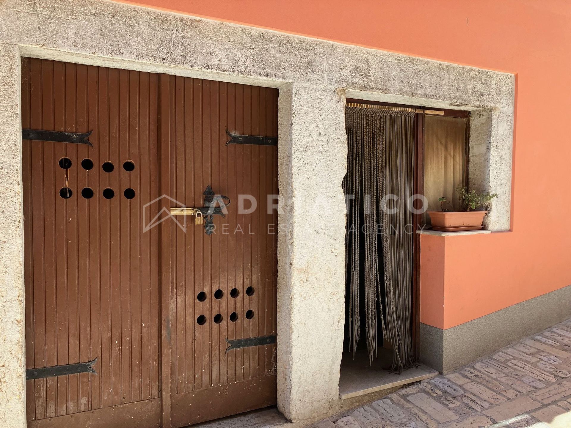 House u Rovinju, 102m², 3 sobe, slika 2