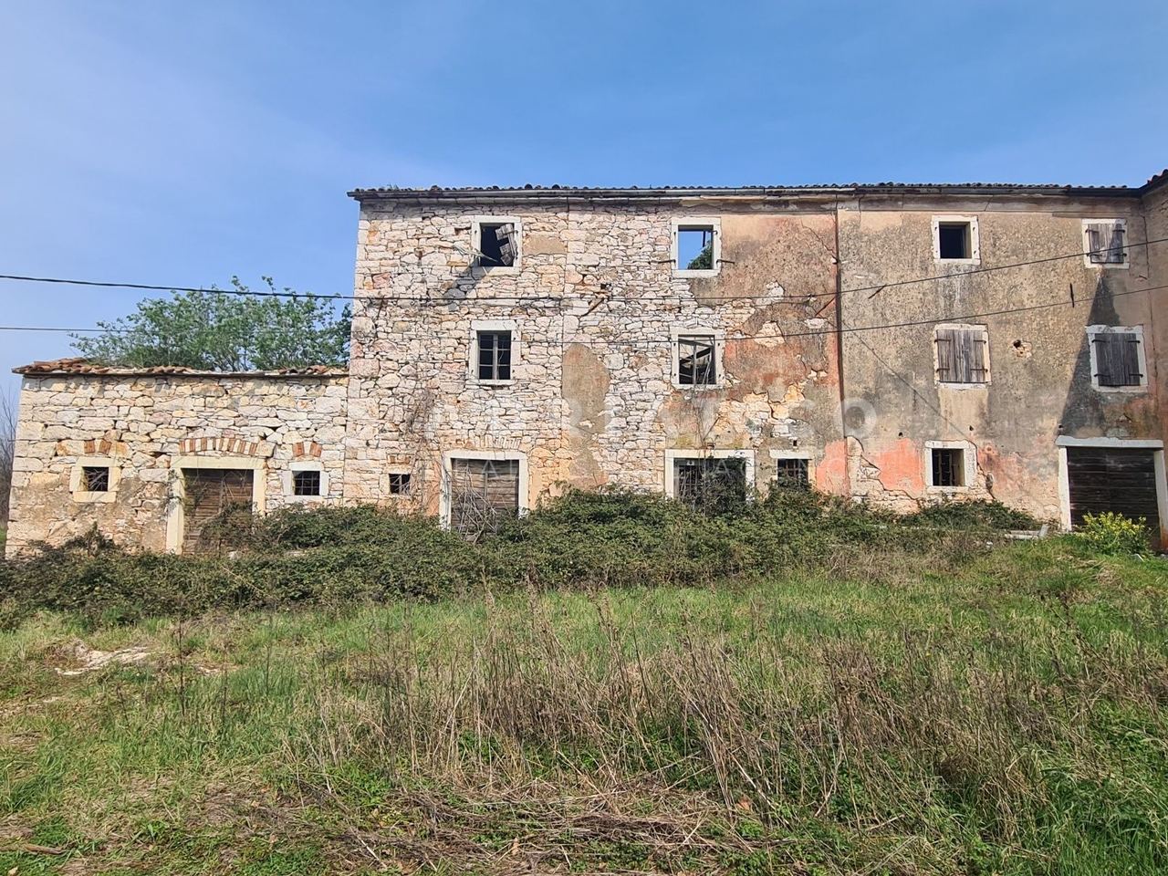 Casa u Vižinadi, 288m², slika 2