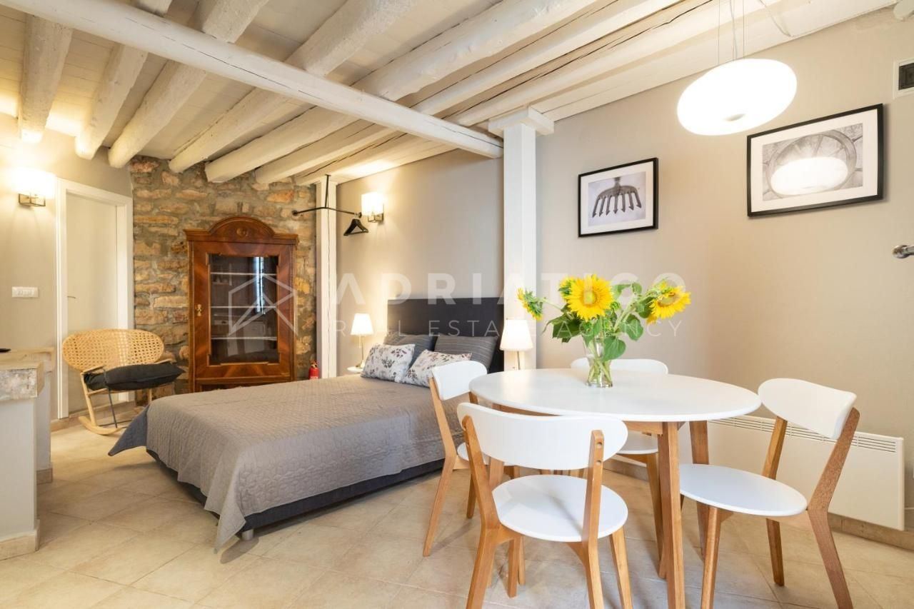 Kuća u Rovinju, 150m², 3 sobe, slika 2
