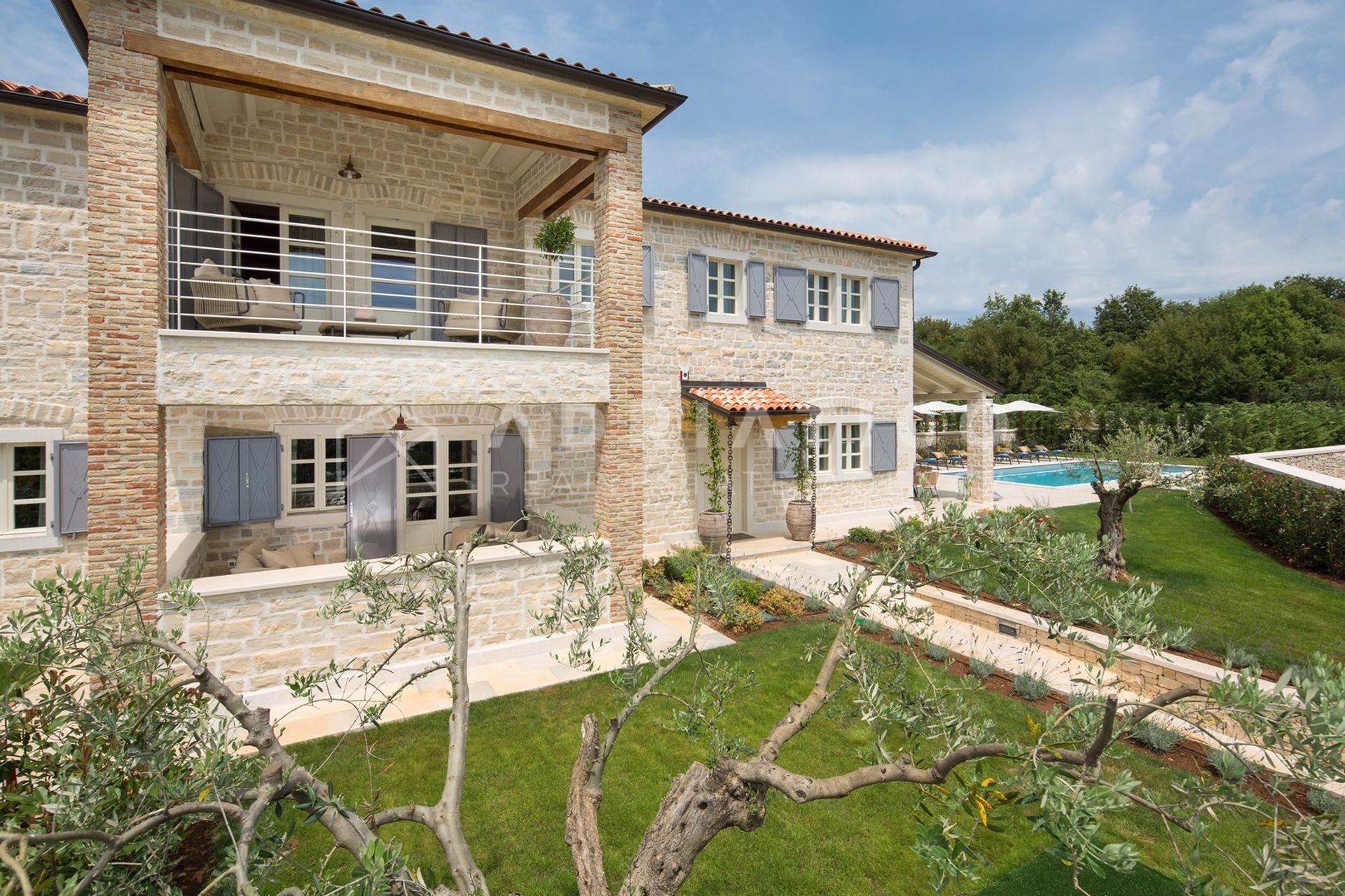 House u Kanfanaru, 297m², 4 sobe, slika 3