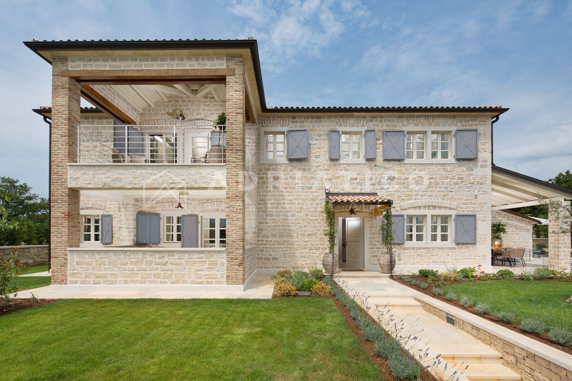 House u Kanfanaru, 297m², 4 sobe, slika 4
