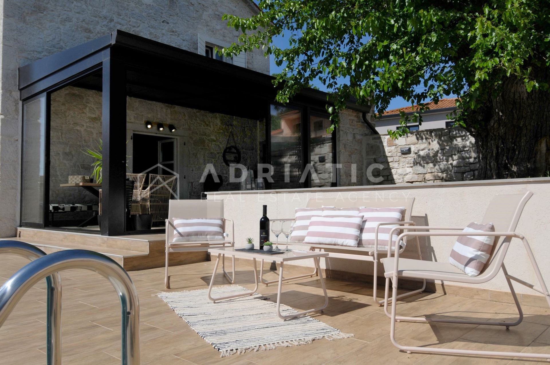 Haus u Višnjanu, 130m², 3 sobe, slika 3
