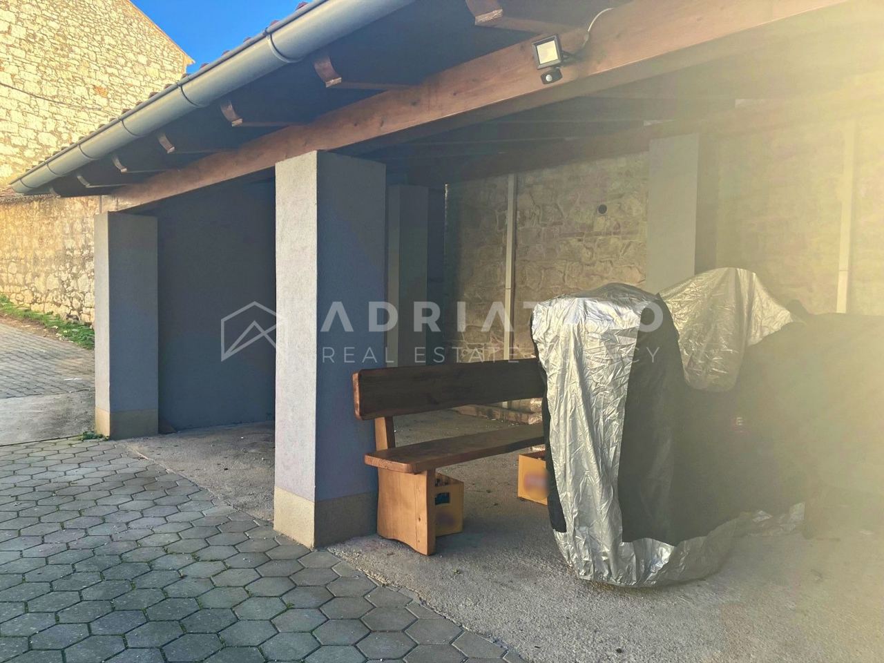House u Vrsaru, 350m², 4 sobe, slika 5