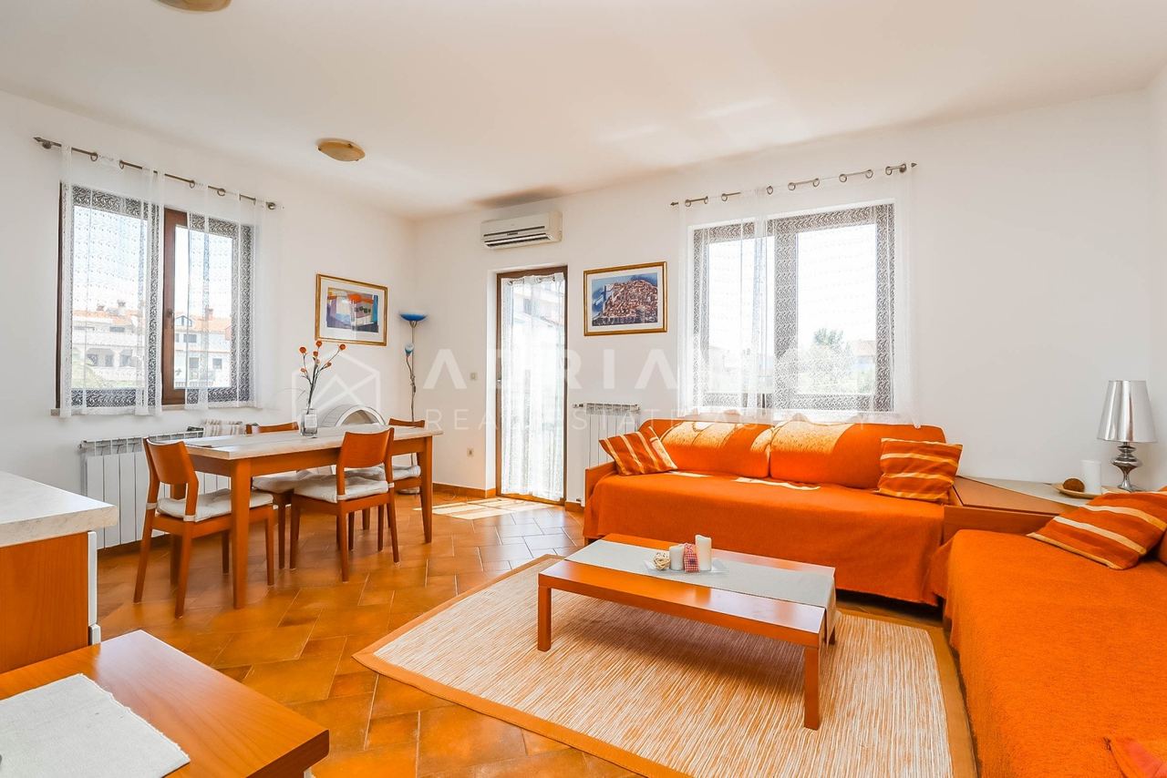 Wohnung u Rovinju, 52.45m², 1 soba