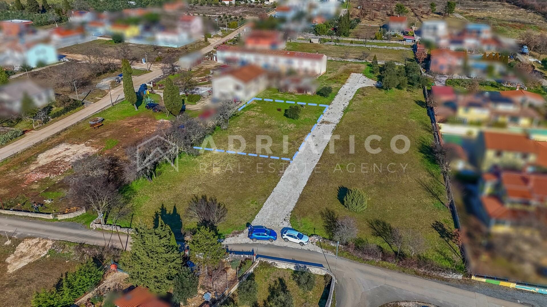 Land u Vodnjanu, 911m², slika 4