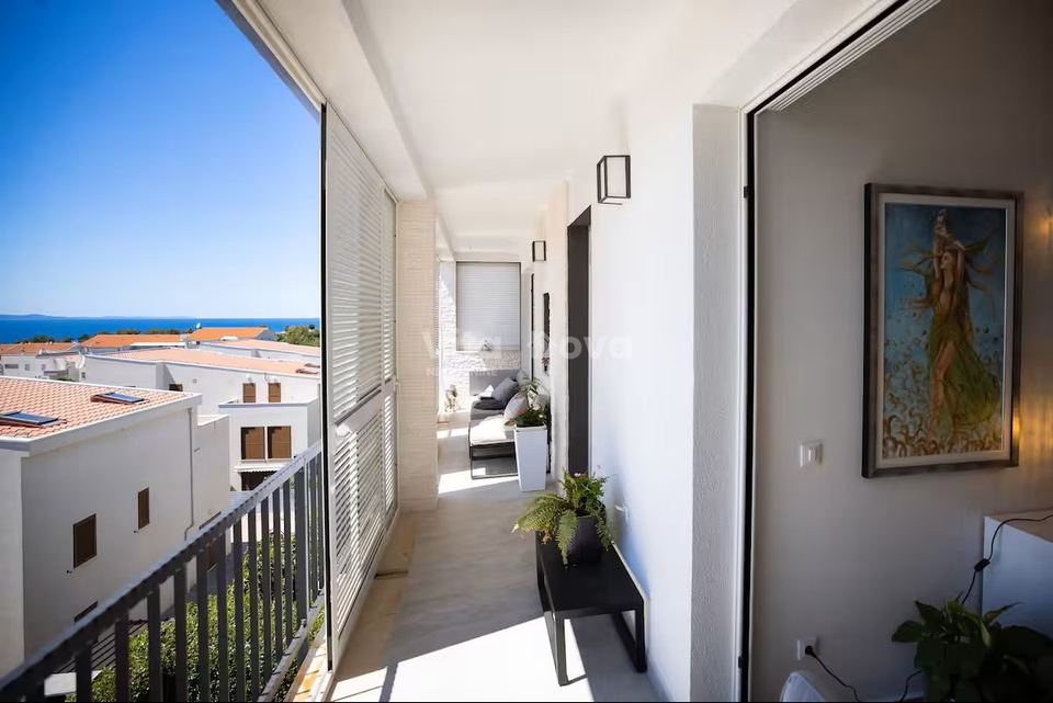 Wohnung u Zadru, 96m², 3 sobe