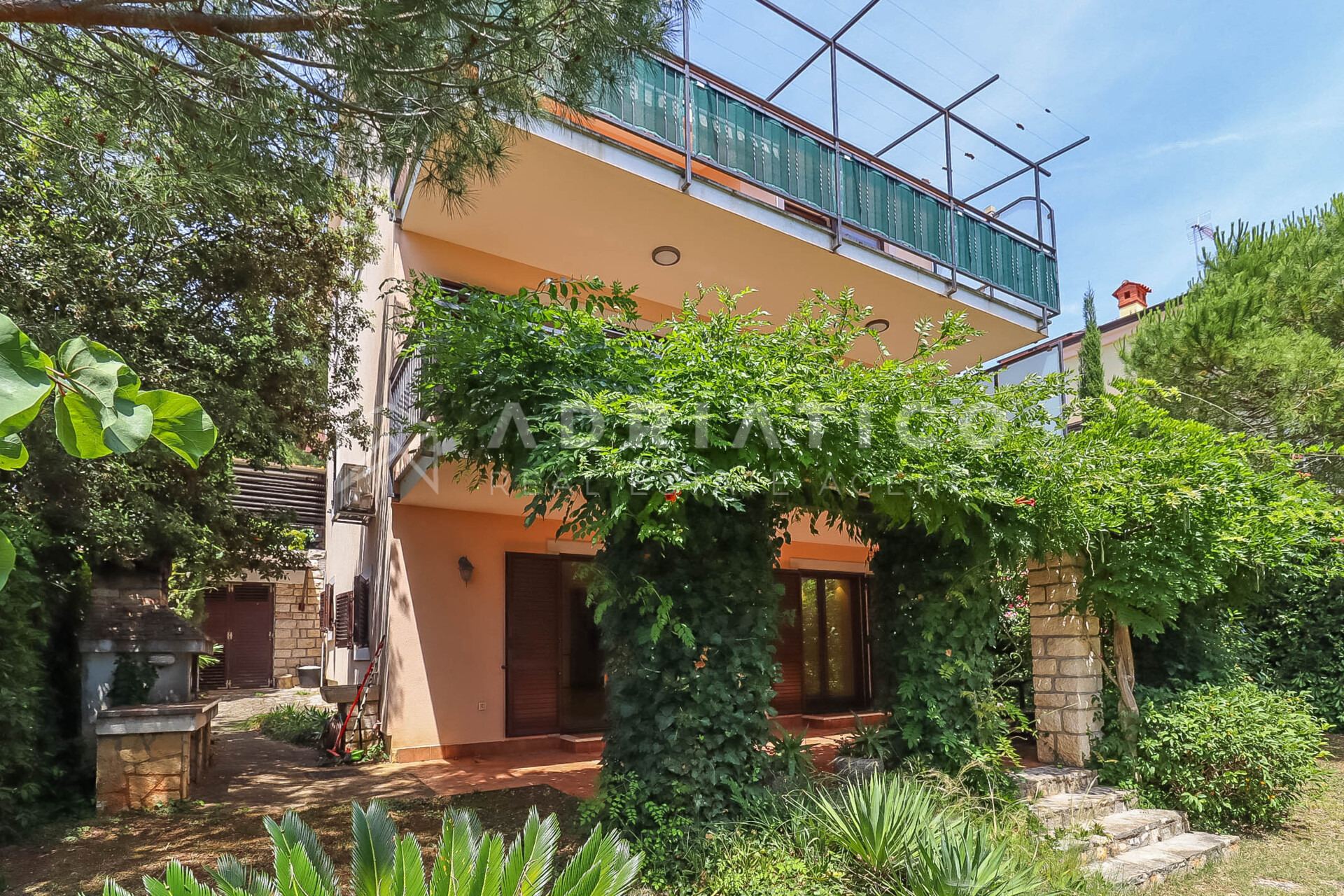 Kuća u Rovinju, 225.3m², 2 sobe, slika 3