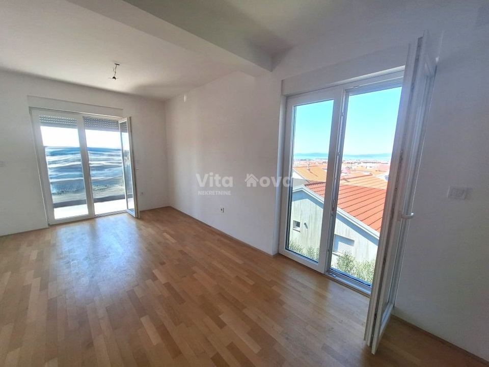 Stan u Zadru, 78m², 2 sobe