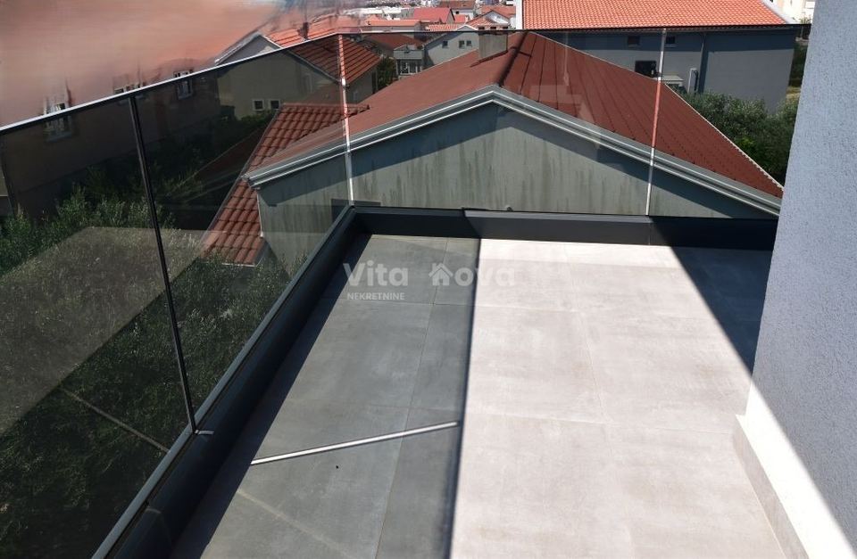 Apartment u Zadru, 78m², 2 sobe, slika 3