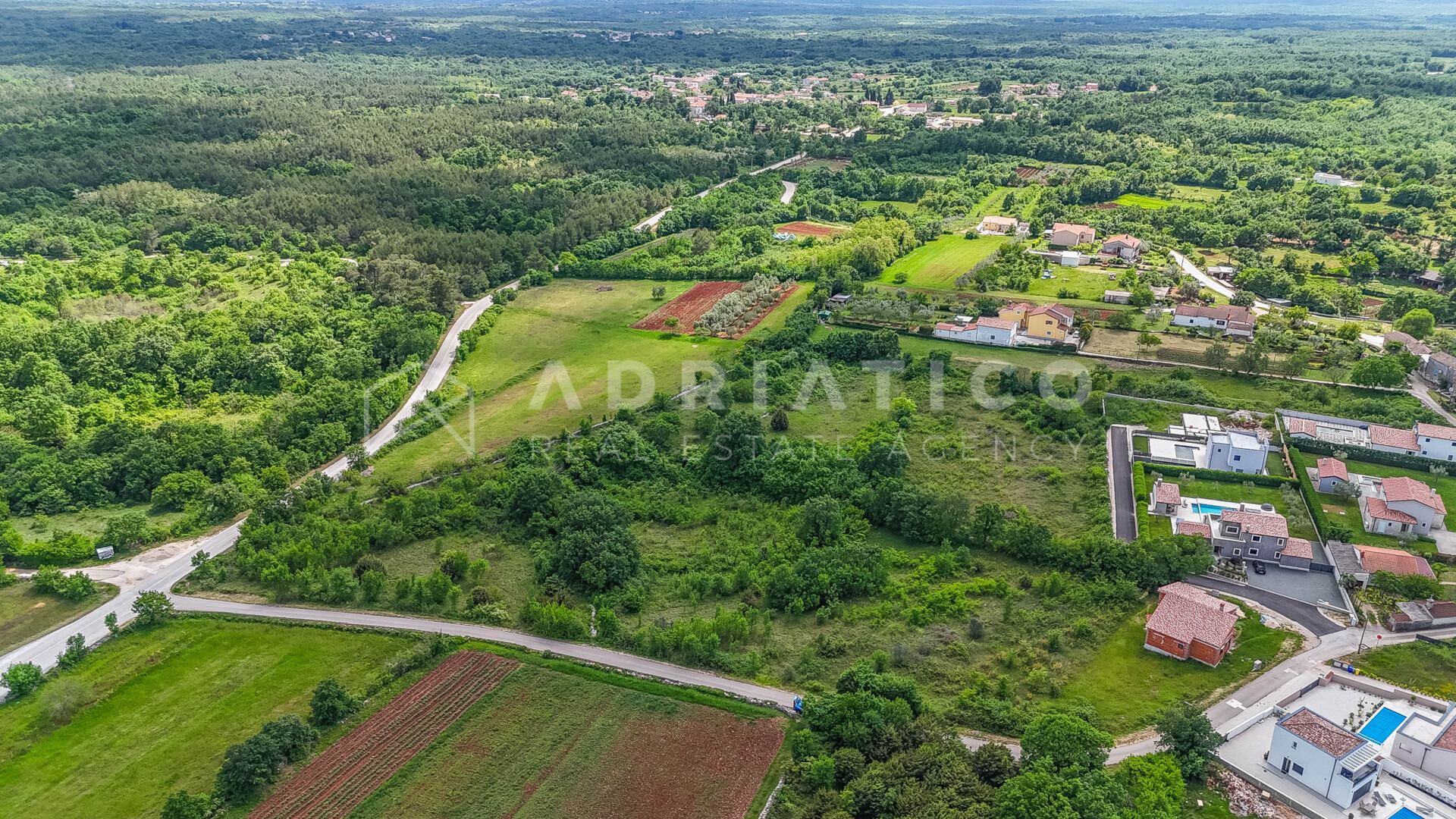 Zemljište u Marčani, 701m², slika 4