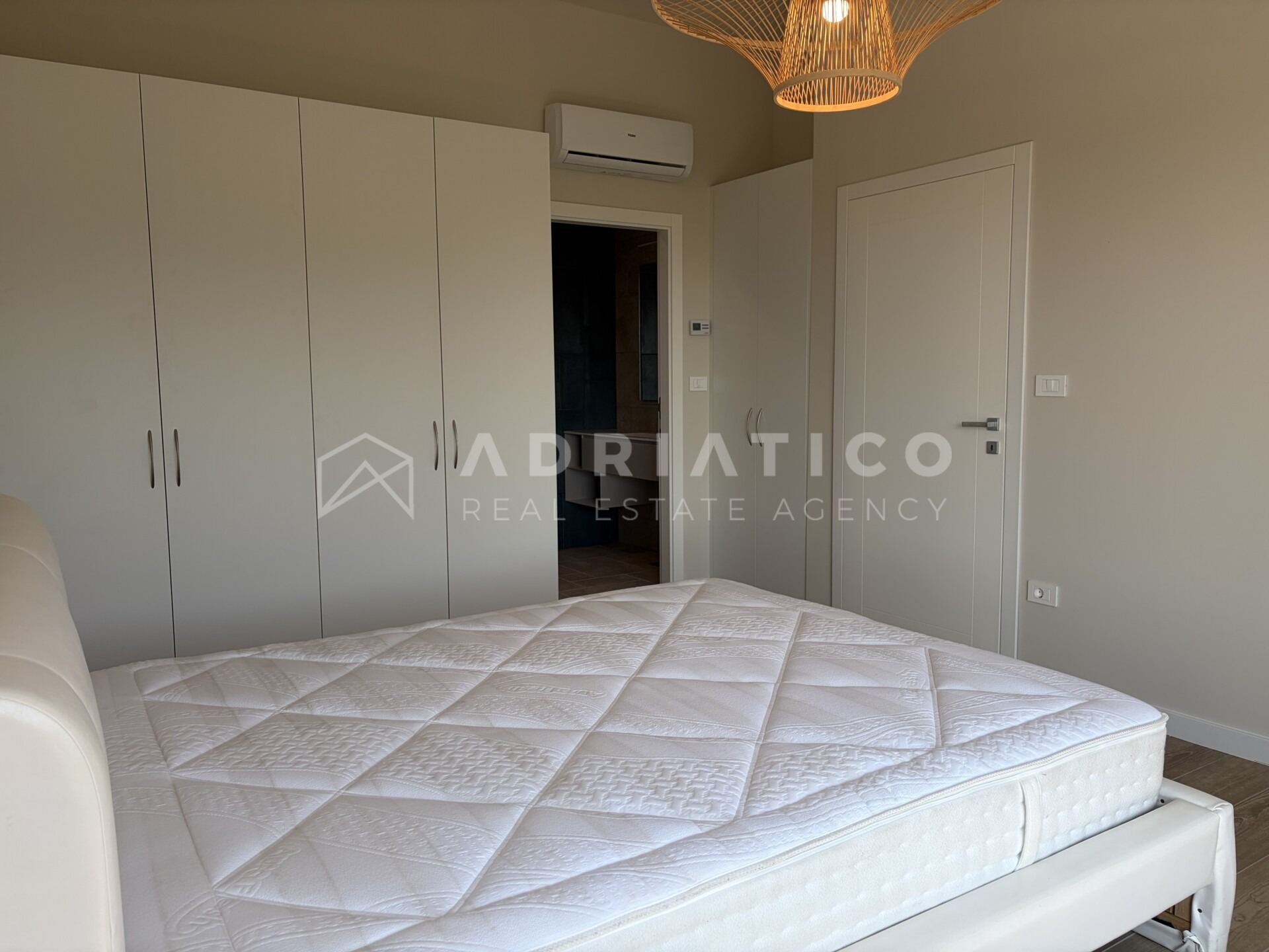House u Brtonigli, 104m², 2 sobe, slika 2