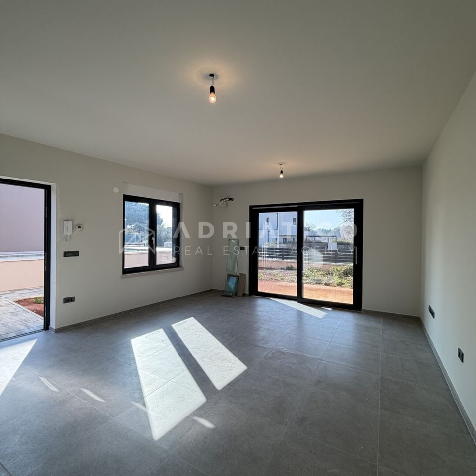 Stan u Poreču, 106m², 3 sobe, slika 2