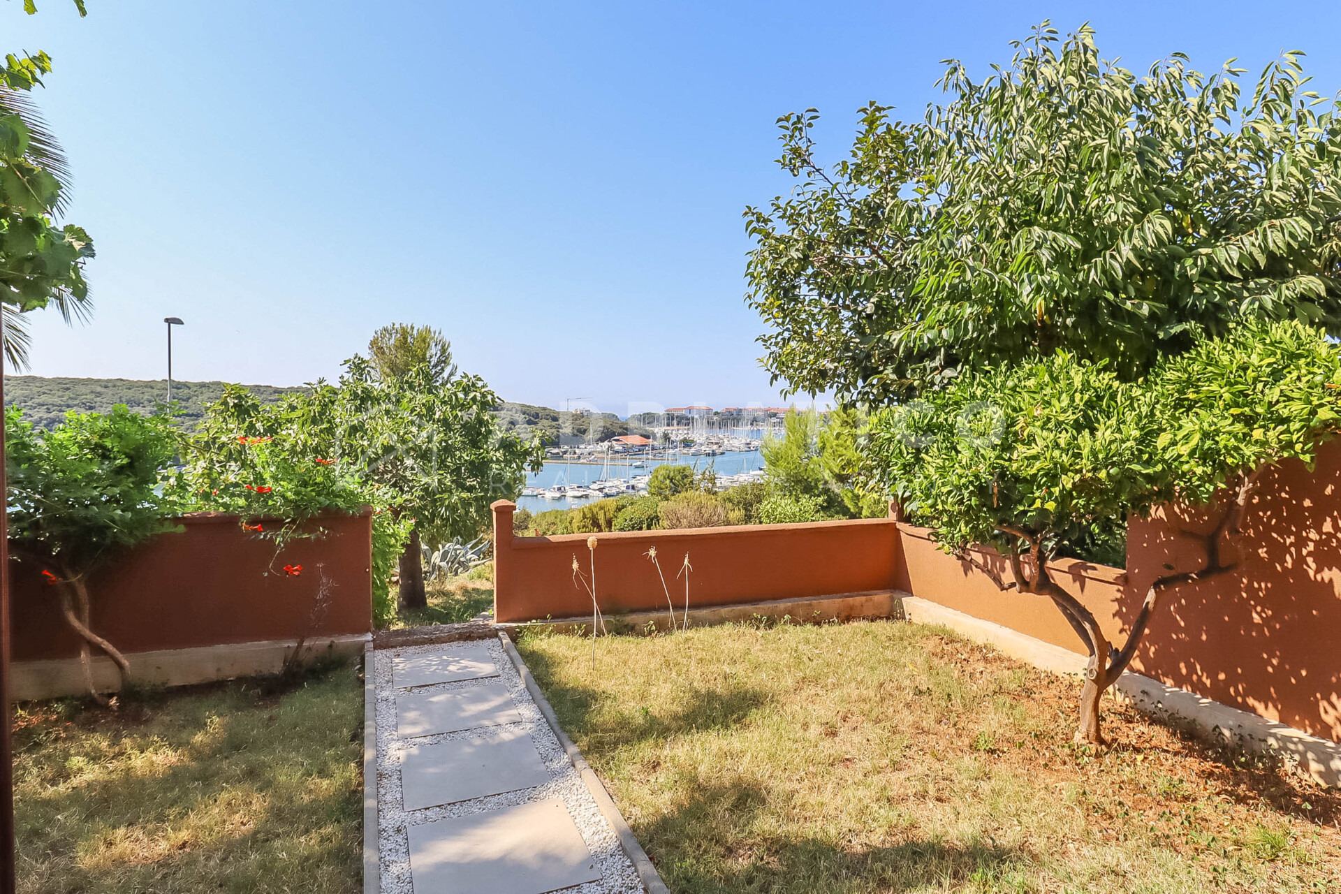 Stan u Puli, 88.1m², 2 sobe