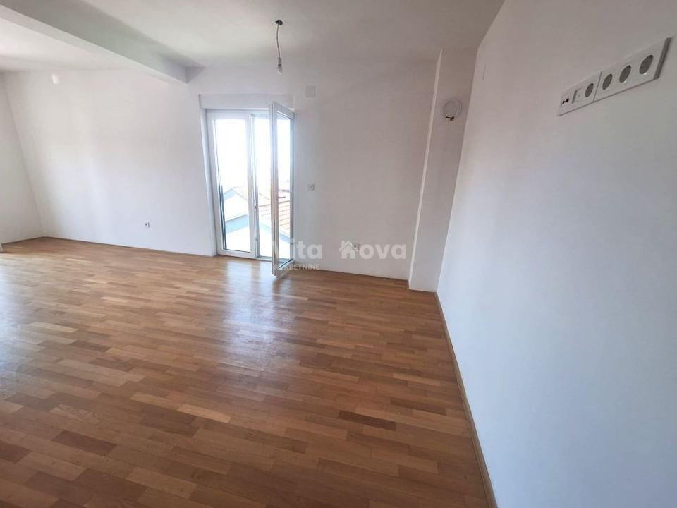 Commercial Space u Zadru, 65m², slika 3