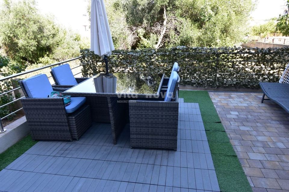 Wohnung u Zadru, 73m², 2 sobe