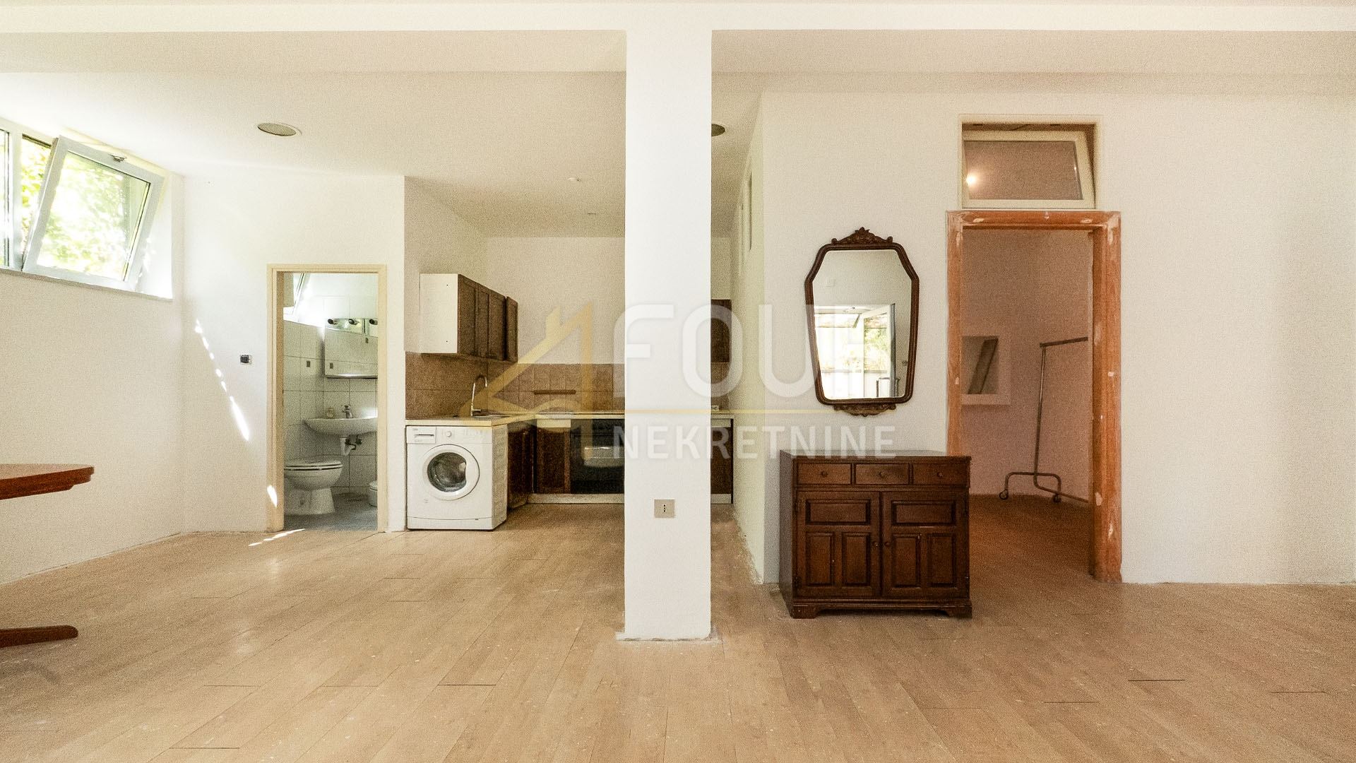 Locale commerciale u Rijeci, 50.9m², slika 3