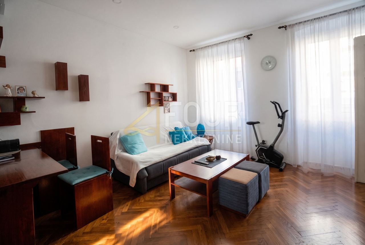 Appartamento u Pola (Pula)u, 44m², 1 soba