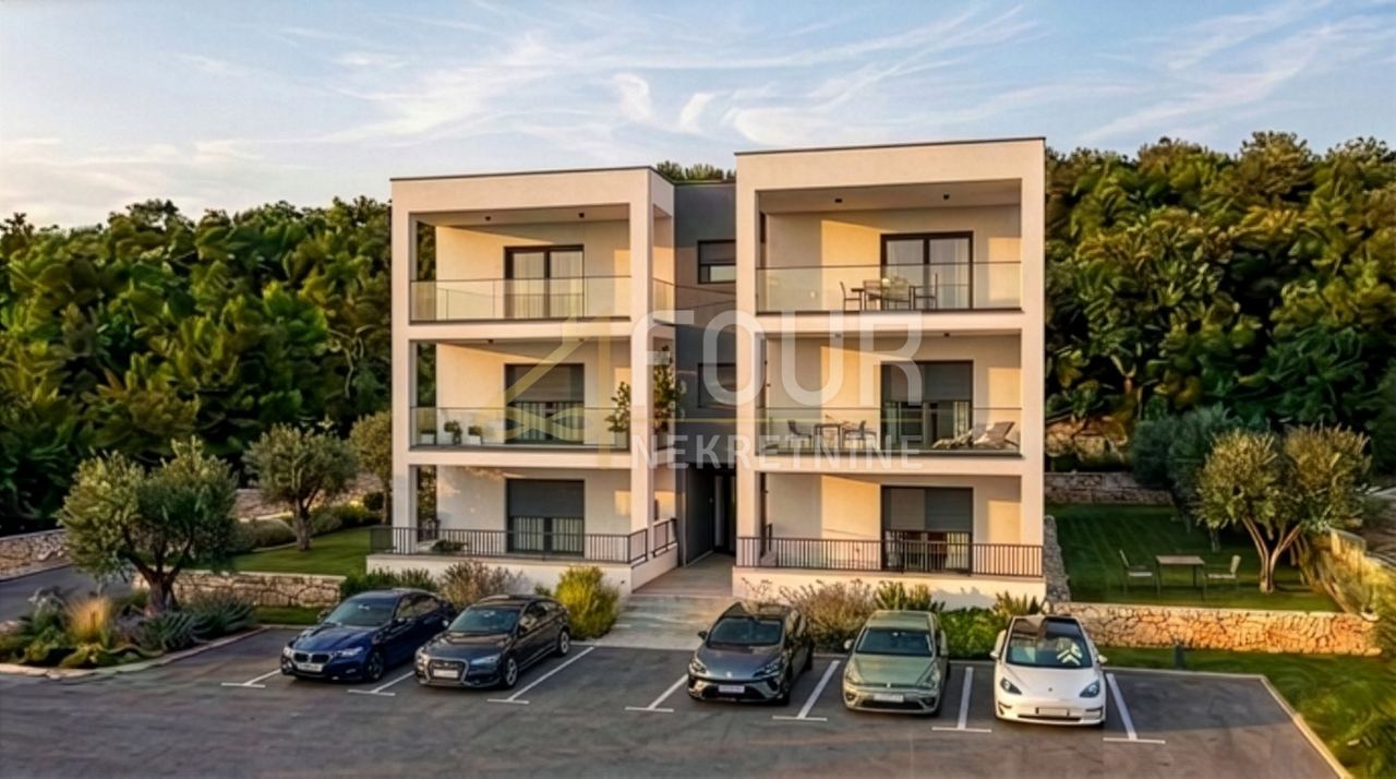 Stan u Viškovu, 74.25m², 2 sobe